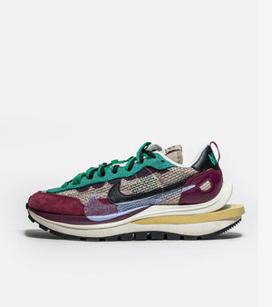 Nike Vaporwaffle sacai Villain Red Neptune Green - 35.5